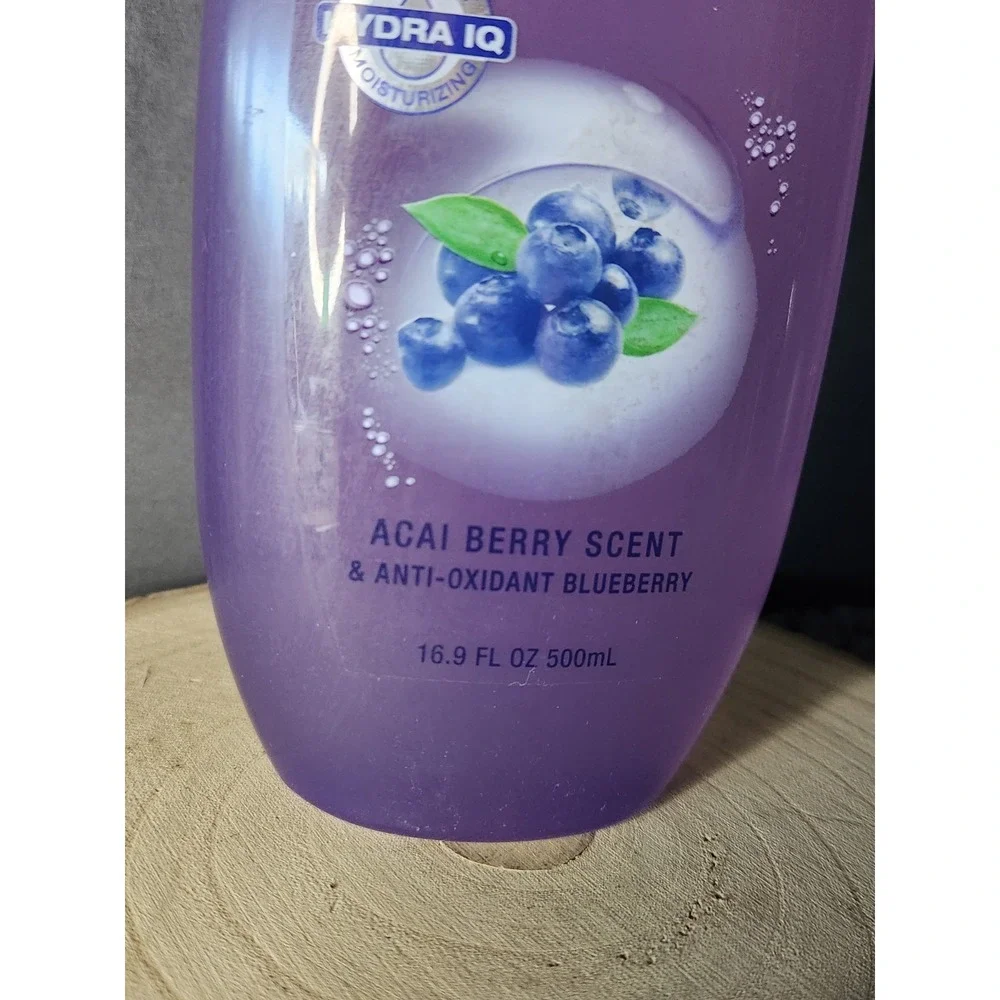 New~Nivea Touch of Blueberry Hydrating Acai Shower Gel 16.9Oz~RARE ~DISCONTINUED